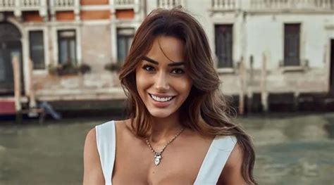 bruna luccas age|Bruna Luccas Wiki